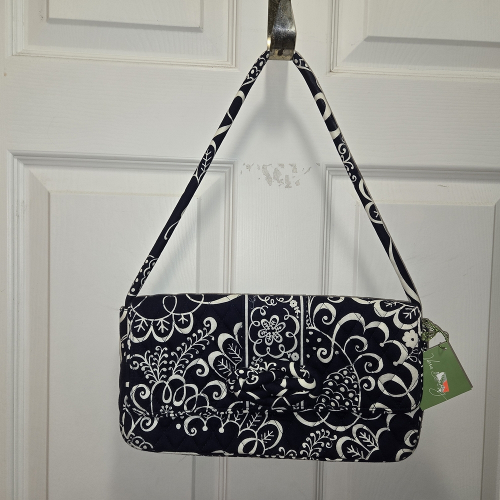 Vera Bradley, Knot Just a Clutch, Twirly Birds Navy